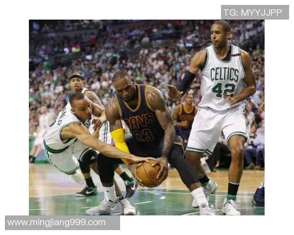 都灵与恩特拉激战正酣比分悬念引发球迷热议